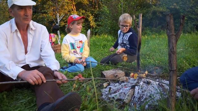 Пикник на даче. Прощальный вечер. Киров.Лето 2017. смотреть онлайн