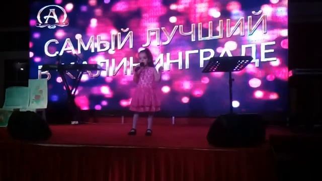 песня - Бабочки танцуют смотреть онлайн