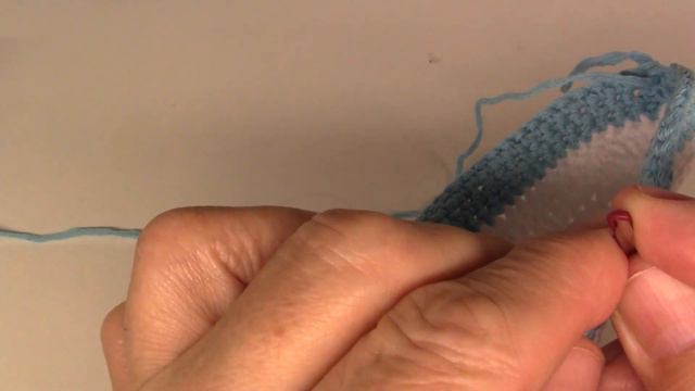 Пинетки крючком из хлопка.Подробный М. К. смотреть онлайн