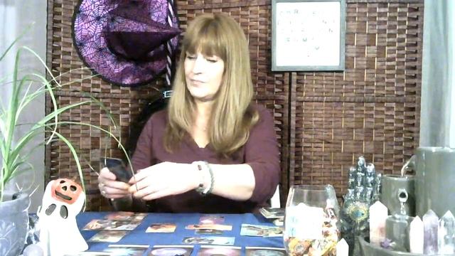 New Moon Eclipse tarot reading Oct 2022, - Collective Spirit has a message смотреть онлайн