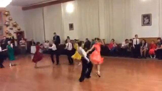 Танец Алисы и Саши смотреть онлайн