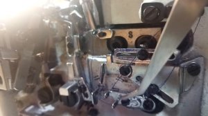 6-ниточный оверлок Jack E4. Дифференциал, положение ножа