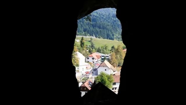 4AM - День 10 Словения - Пиран - Постойнская яма - Предъямский град - Любляна 11.09.16 смотреть онлайн