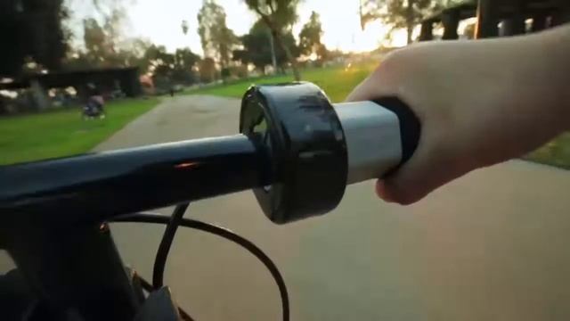 Razor Power Core E100 Ride On - Denda.cl смотреть онлайн