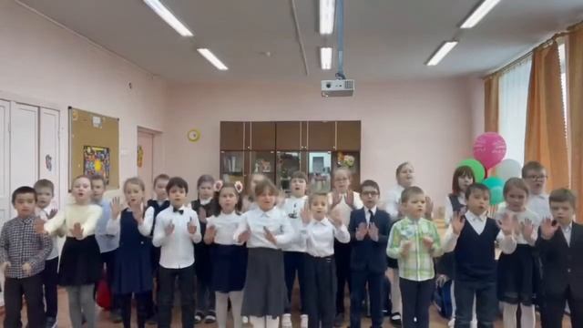 "Что манит птицу..." Категория младший хор (1-2 класс). Руководитель Бабинцева О.В. смотреть онлайн