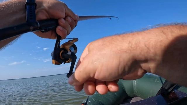 БЕШЕНЫЙ КЛЕВ ТАРАНИ В АВГУСТЕ.......ВЫЕЗД НА "СЛАДКИЙ ЛИМАН"..... смотреть онлайн