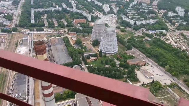 Самарская тэц/ Дымовая труба/ Самое высокое сооружение в Самаре (240м.) смотреть онлайн