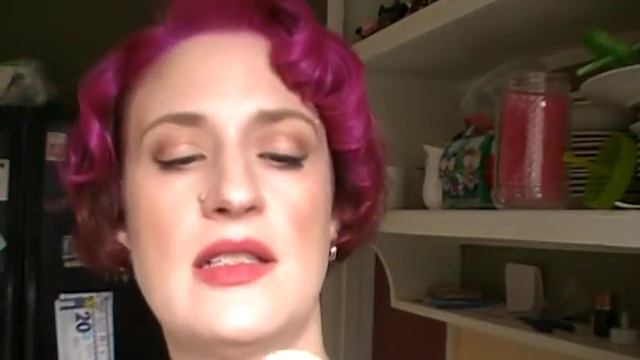 petit vour box dec 2015 смотреть онлайн