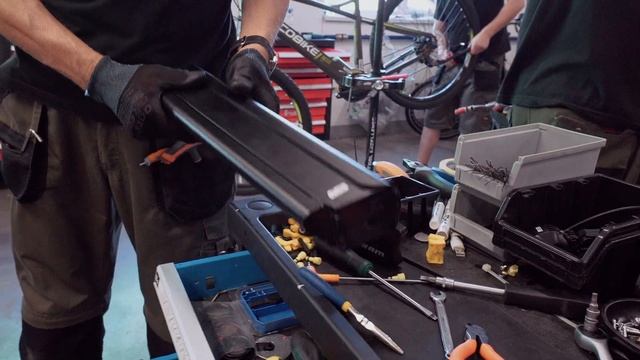 Ecobike Base Manufacture Video смотреть онлайн