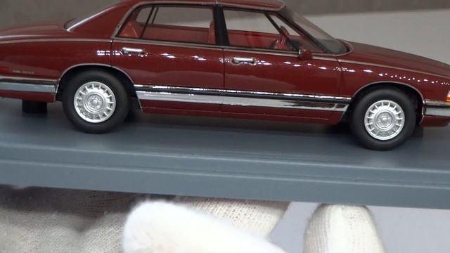 Buick Park Avenue масштабная модель Neo Scale Models смотреть онлайн