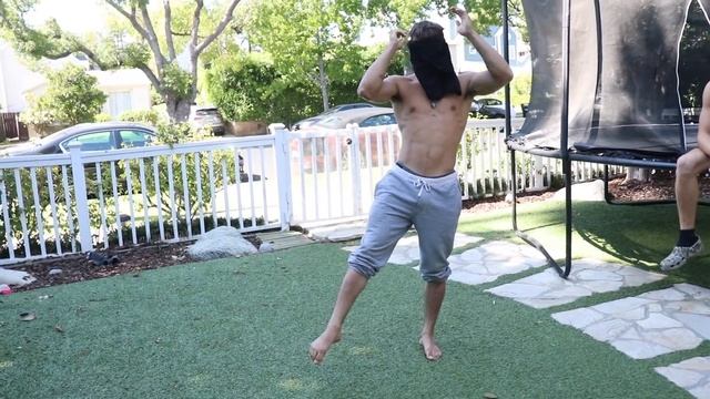INSANE GAME OF FLIP BLINDFOLDED! смотреть онлайн