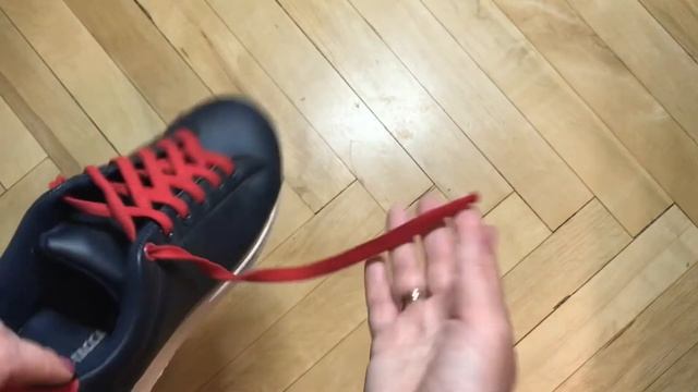 Как починить наконечник шнурка.