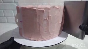 Видео для новичков_Как правильно нанести шоколадный велюр на торт.