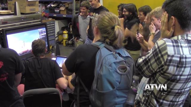 USC Rocket Engineers Blown Away by Space X Launch смотреть онлайн