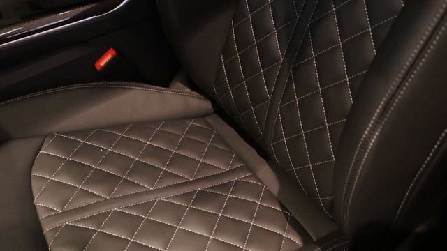 2023 Audi Q8 TDI quattro in Java Green with black optic (Audi Exclusive) смотреть онлайн