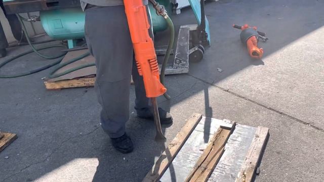 APT American Pneumatic 190 Demolition Jack Hammer 90 lbs Pavement Breaker смотреть онлайн