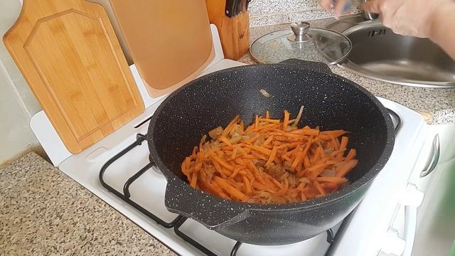 Плов,ну очень вкусный,рассыпчатый. смотреть онлайн