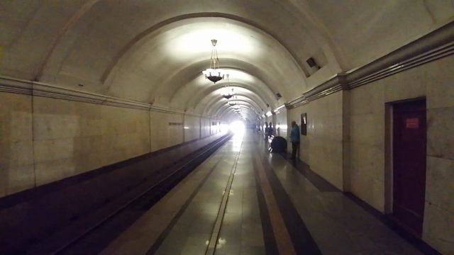 87 лет московскому метро! Парад поездов метро в 2022 году. смотреть онлайн