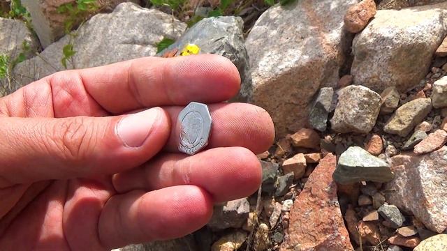 На монете 50 хорошо видно смотреть онлайн