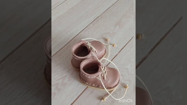 Ботиночки ручной работы из натуральной кожи. Для куклы Паола Рейна #паоларейнаобувь смотреть онлайн