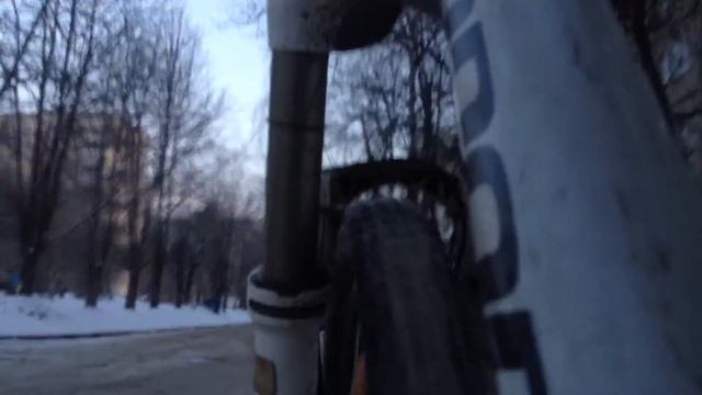 Работа вилки ROCK SHOX REBA зимой при -15°C