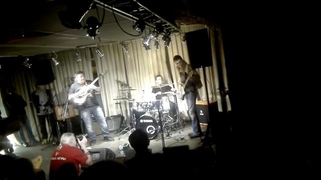 на пятой минуте тоже очень круто,и на 10:43 #ТриоПавелЗелицкий #vinyllasky #правильнаясуббота смотреть онлайн