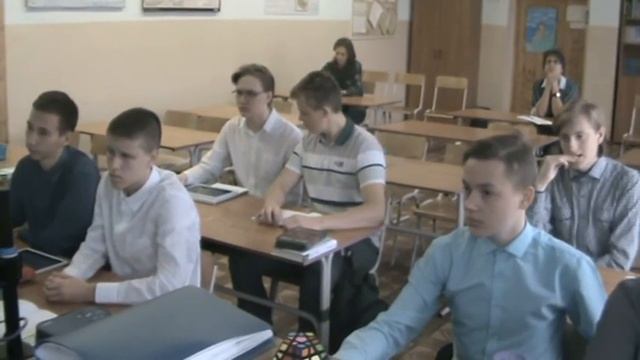 Открытый урок по физике 10 класс (Харенков В.А., с. Парабель, 04.10.2019)