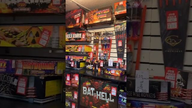 BONFIRE NIGHT 2022 FIREWORKS RANGE l GEMSTONE l ASTRA l SPOOK l COSMIC l BULLDOG l STANDARD l DEALS смотреть онлайн