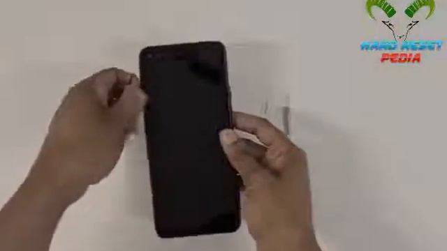 Tecno Pova Insert The SIM Card смотреть онлайн