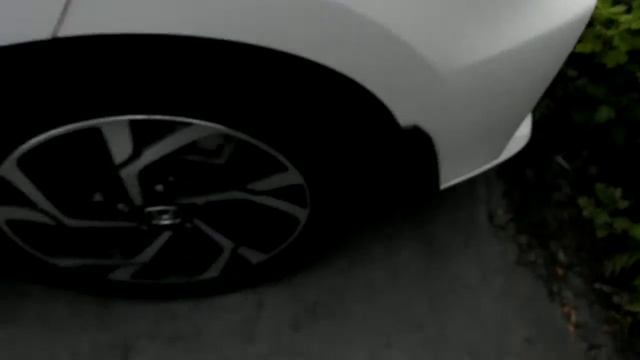 2016 Honda CR-Z Hybrid Walkaround смотреть онлайн