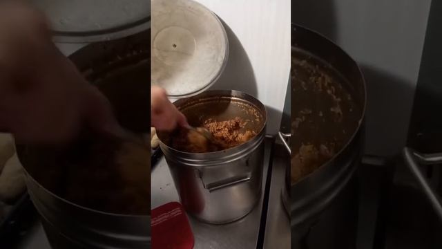 Включение с первого Ресторанчика, наши трудяги на посту ?? смотреть онлайн