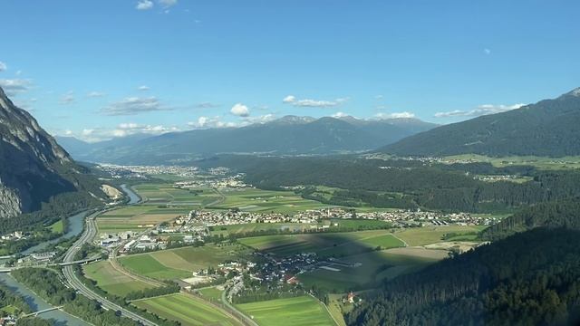 Инсбрук. Заход и посадка на ВПП08.