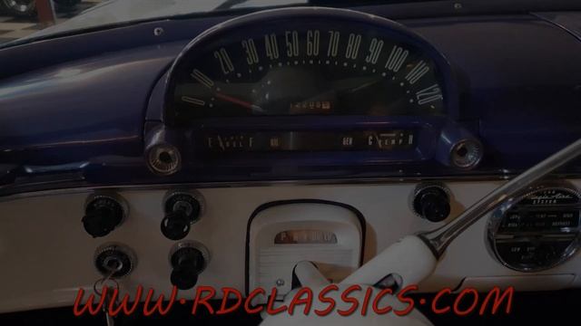 1955 Ford Fairlane Victoria Crown Continental kit #3095 two tone Regency Purple & Snowshoe White смотреть онлайн