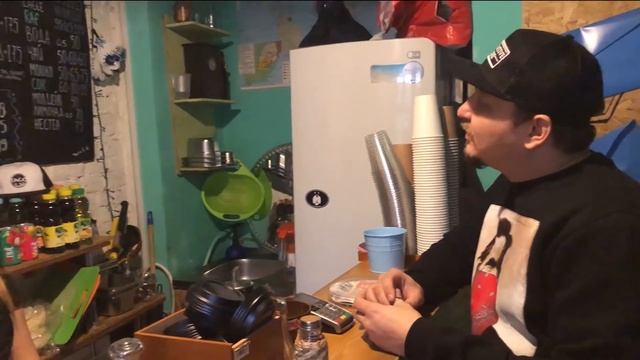 #STREETFOOD ОБЗОР | МЕКСИКАНСКАЯ КУХНЯ | ПРОБУЕМ НАСТОЯЩИЙ БУРИТО