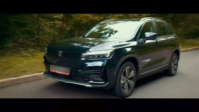 Skywell ET5 - 101 EV Park X Mateos смотреть онлайн