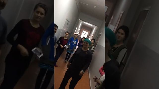 Куратор Эмма смотреть онлайн