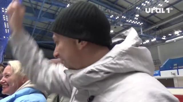 Челябинские хоккеисты получили новую коробку за игру в хоккей на валенках смотреть онлайн