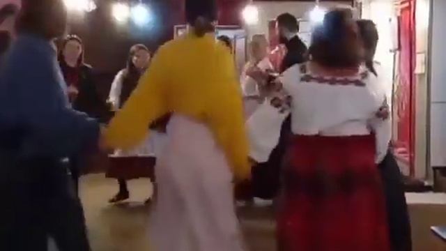 Танец "Лявоніха" на "Кудзельнай вечарыне" ў Гомельскім філіяле Веткаўскага музея, 25.11.2023 смотреть онлайн