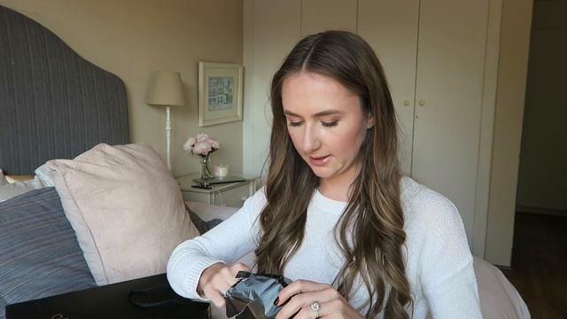 CREATING CURLS AND WAVES WITH THE GHD ORACLE STYLER | Arum Lilea смотреть онлайн