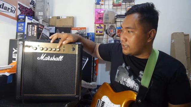 unboxing & Review Marshall MG15 Gold смотреть онлайн