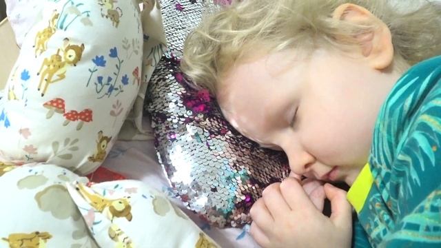 Маша не может уснуть! Спи, моя радость, усни! смотреть онлайн