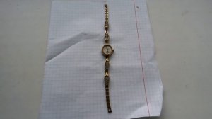 Часы Чайка 17 камней, идут,б-у.