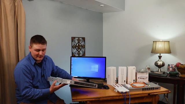 Ubiquiti UniFi US- 48 Port - 500 watt Switch Unboxing & Review Sort of! (US-48-500W) смотреть онлайн