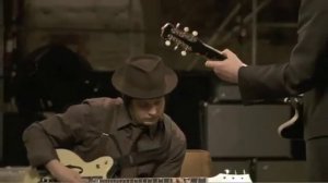 THE EDGE, Jimmy Page & Jack White - KASHMIR chords ...ALE