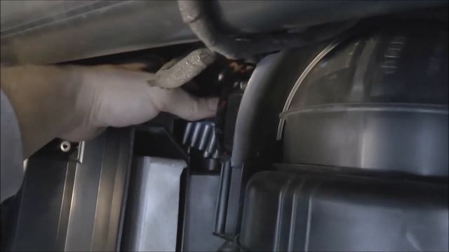 How to replace heater blower/fan resistor - Opel, Vauxhall, Zafira, Astra смотреть онлайн