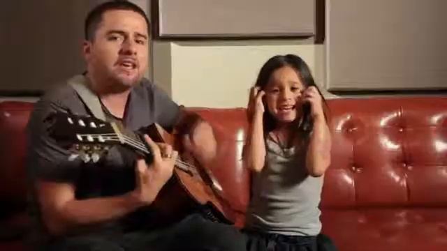 маленькая девочка поет песню Adelle ссылка для продолжения этого видео http://goo.gl/g3wlL5 смотреть онлайн