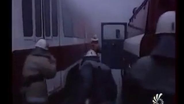 Пожар в трамвае на Каменном острове осенью 2000 года смотреть онлайн