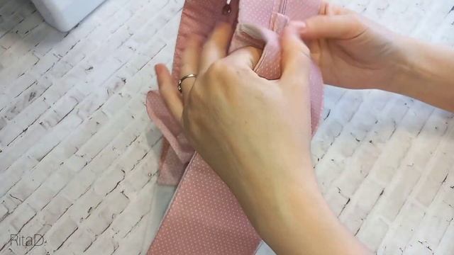DIY/ШЬЮ ОВАЛЬНУЮ КОСМЕТИЧКУ/ПОДРОБНЫЙ МАСТЕР-КЛАСС #sew#ручнаяработа#шьюсама смотреть онлайн