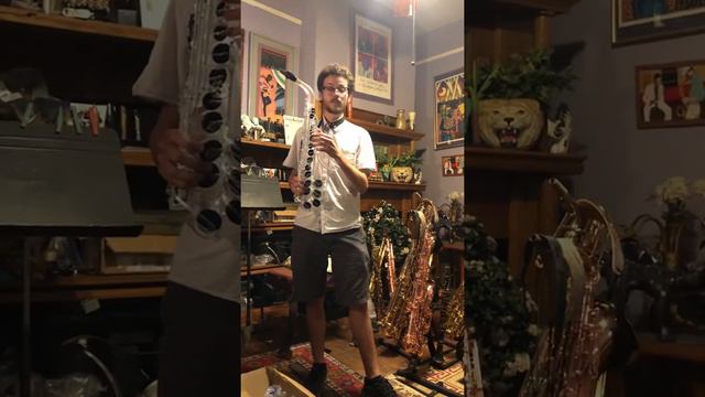 Mauricio Viana demonstrates the Vibrato Sax “Nude” alto смотреть онлайн