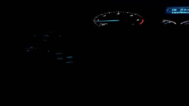 світло у салоні ford c-max 2012 1.6 смотреть онлайн